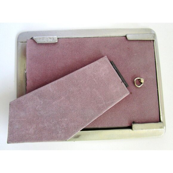 Vintage Seagull Canada Pewter Woman Golfer Scene Picture Frame - 1990 - 3.5 x 5 - Picture 7 of 15